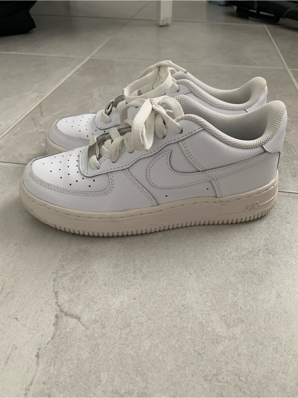 Nike White Low-Top Air Force Style Sneakers